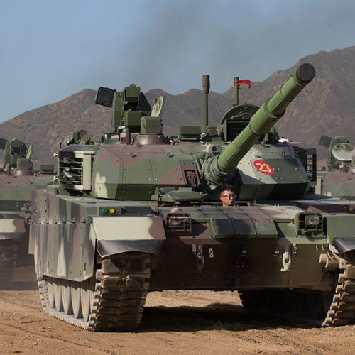 八發(fā)八中！兵器工業(yè)集團(tuán)多款“裝甲與反裝甲”武器首次公開實(shí)彈射擊